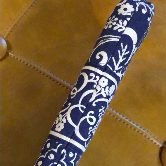 Vera Bradley Twirly Birds Navy Clutch Wallet - Picture 8 of 8